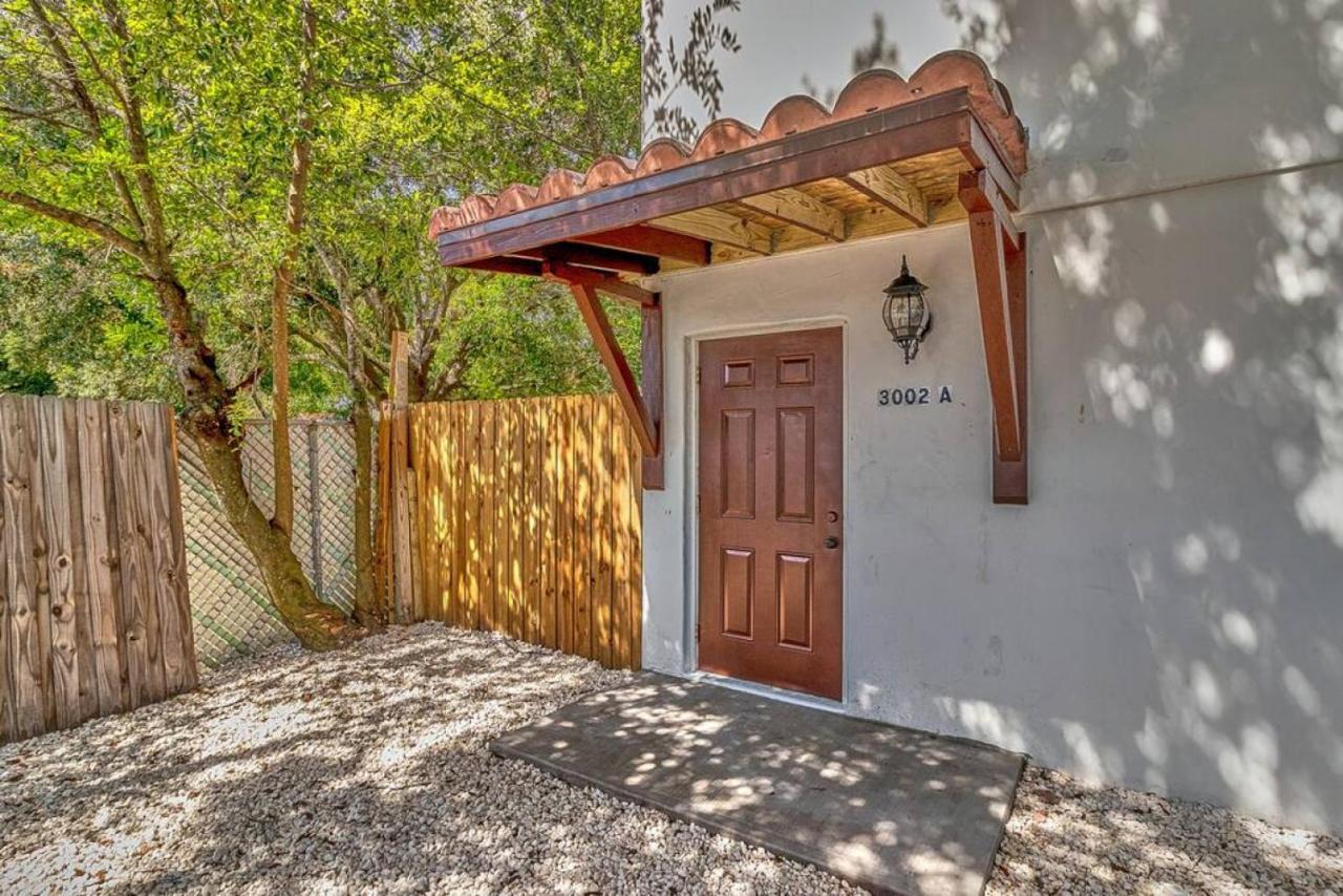 Cozy Haven Attached To Million Home - South Тампа Екстериор снимка